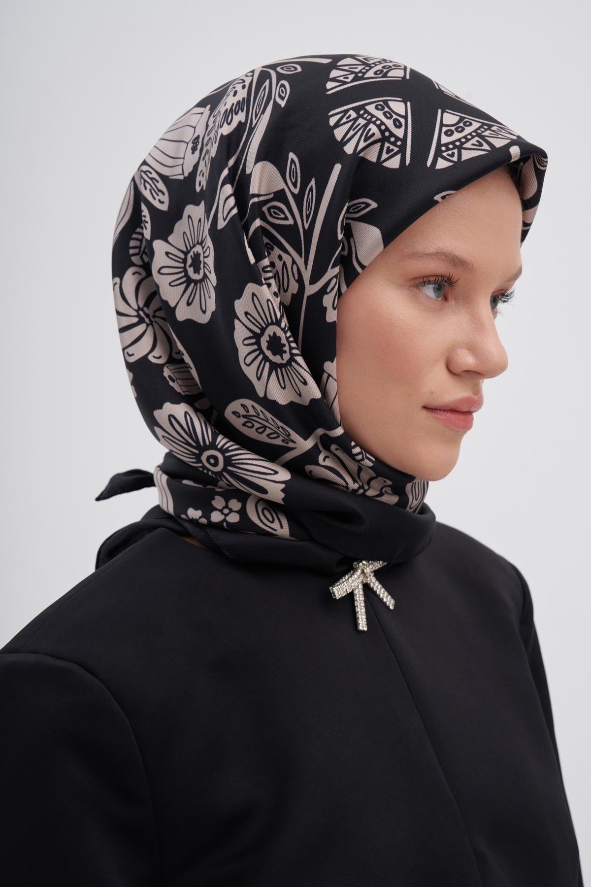 Rose Siyah Mulbary İpek Eşarp