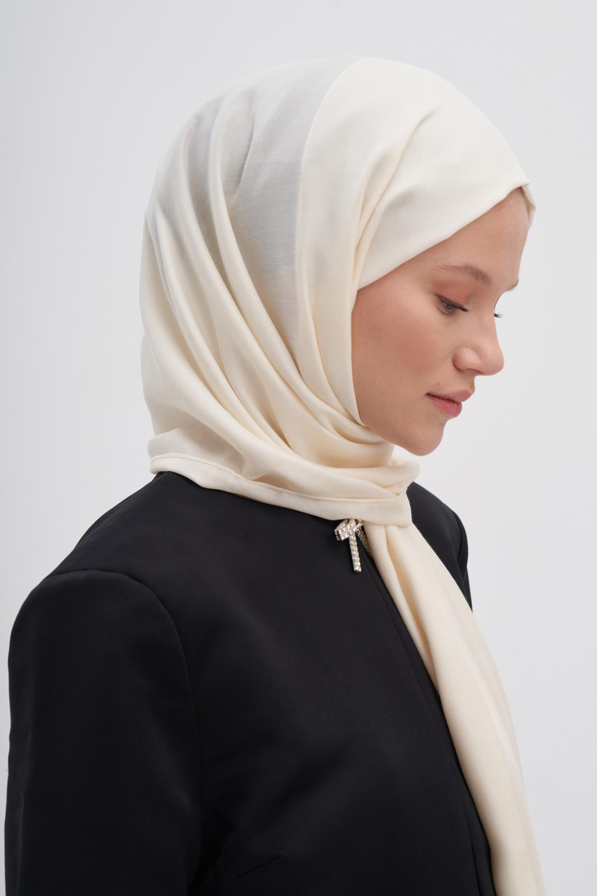 Şantuk Çift Taraflı İpekli Şal İnci