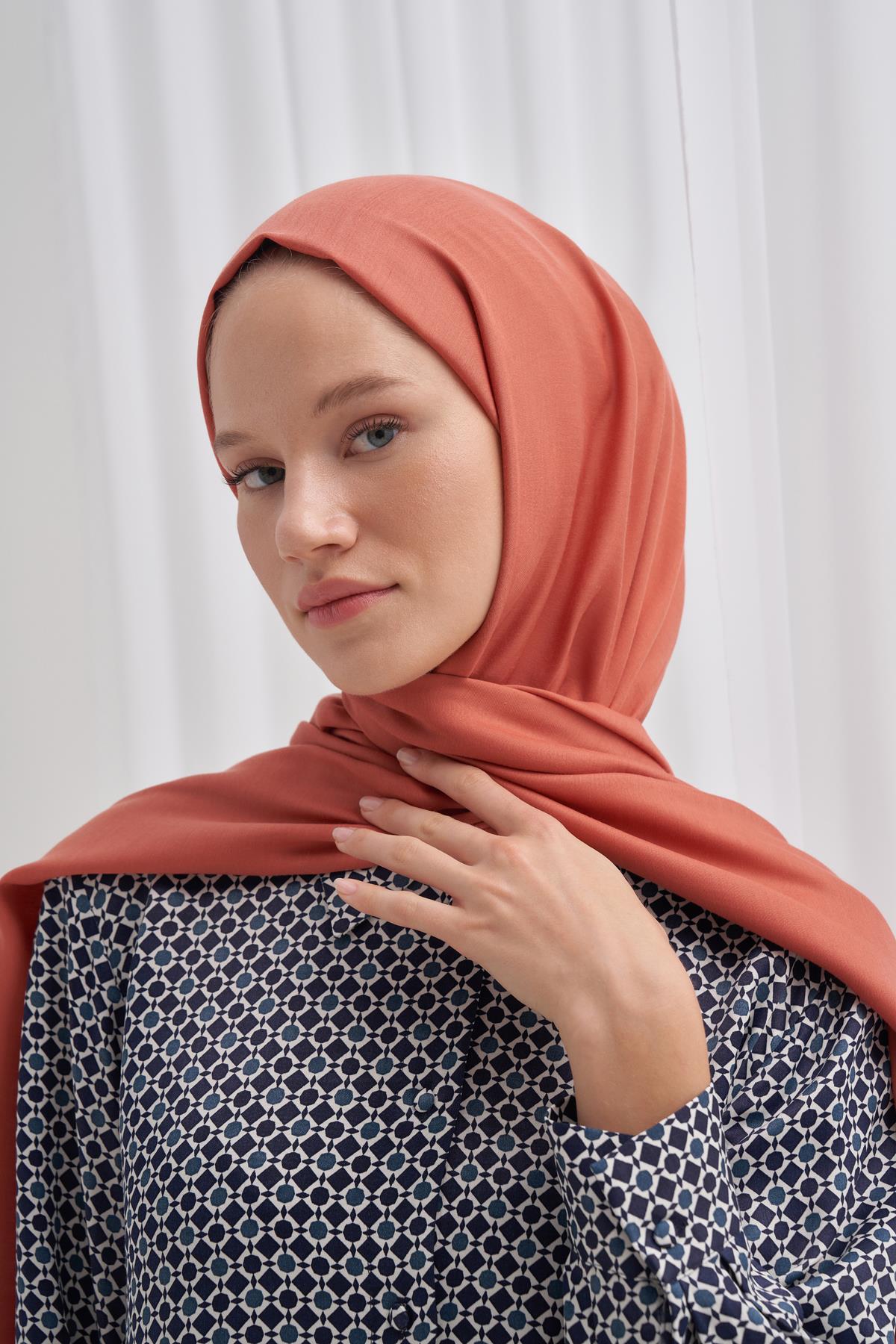 Şantuk Çift Taraflı İpekli Şal Kiremit