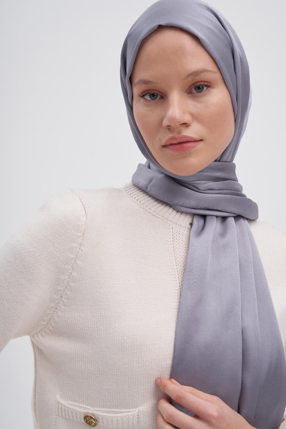 Şantuk Çift Taraflı İpekli Şal Silver Gri