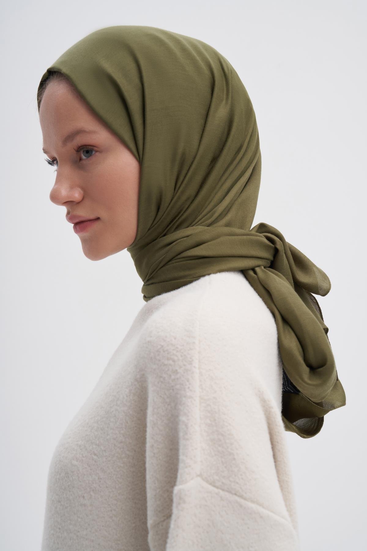 Şantuk Çift Taraflı İpekli Şal Zeytin Yeşili