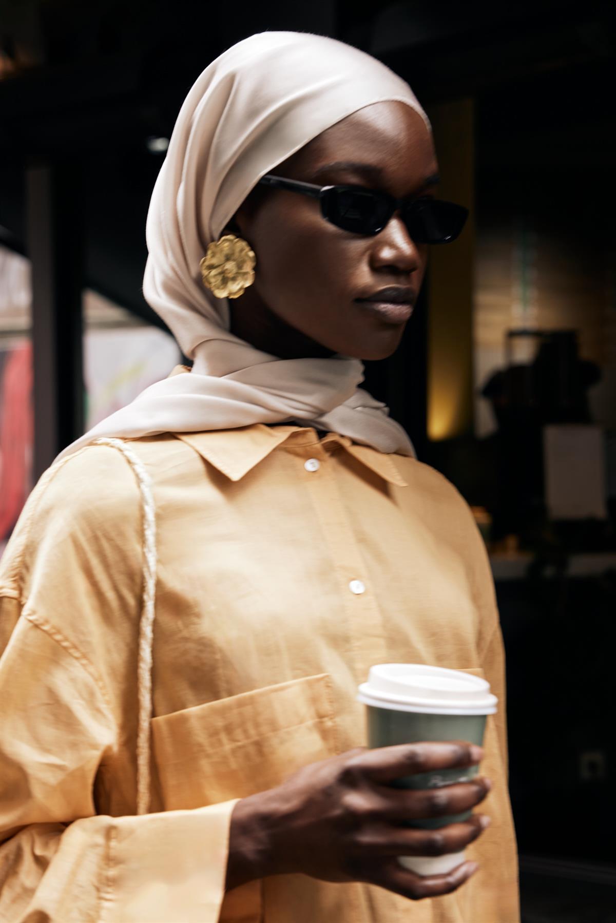 Şantuk Çift Taraflı  Jakar İpekli Şal Camel