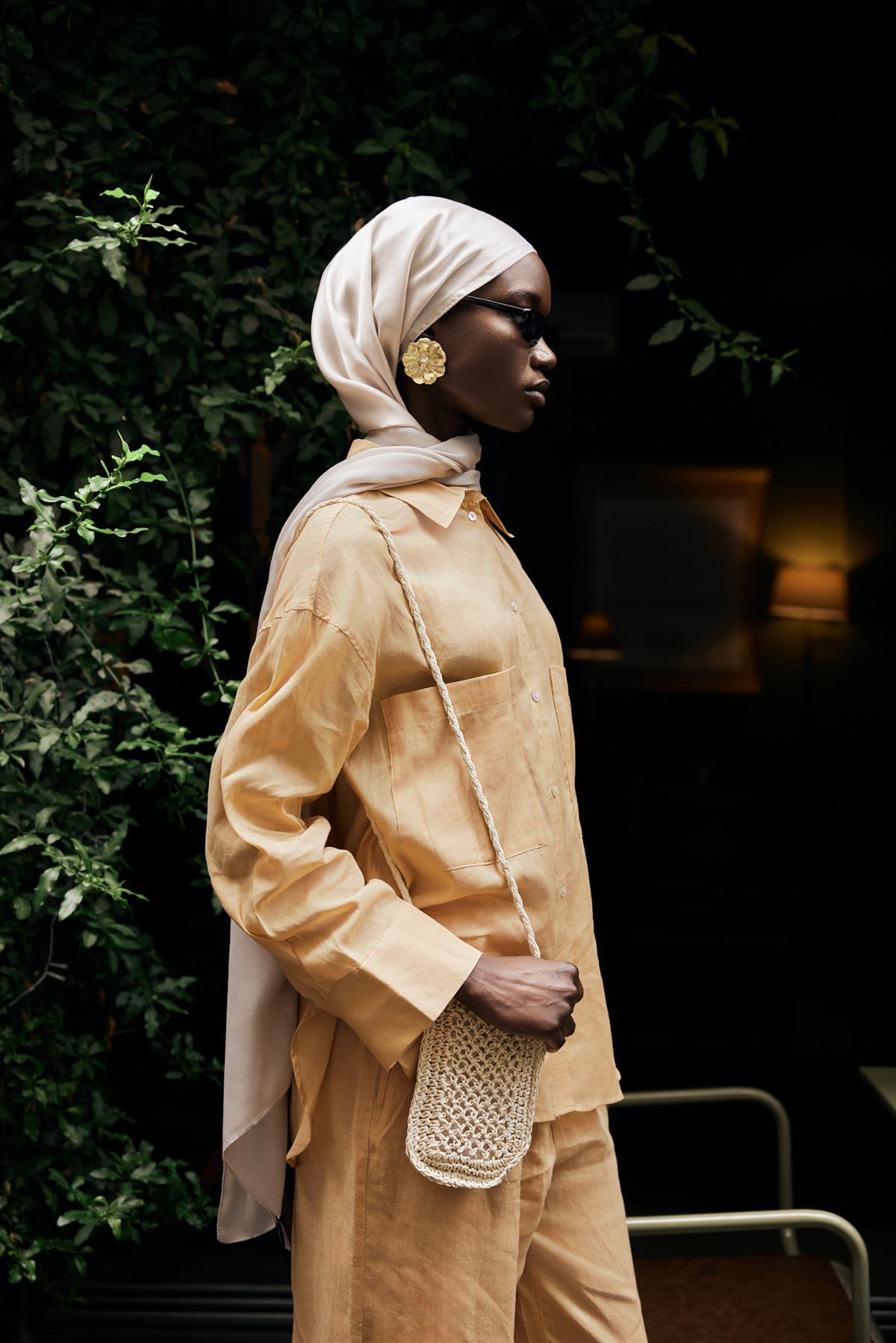 Şantuk Çift Taraflı  Jakar İpekli Şal Camel