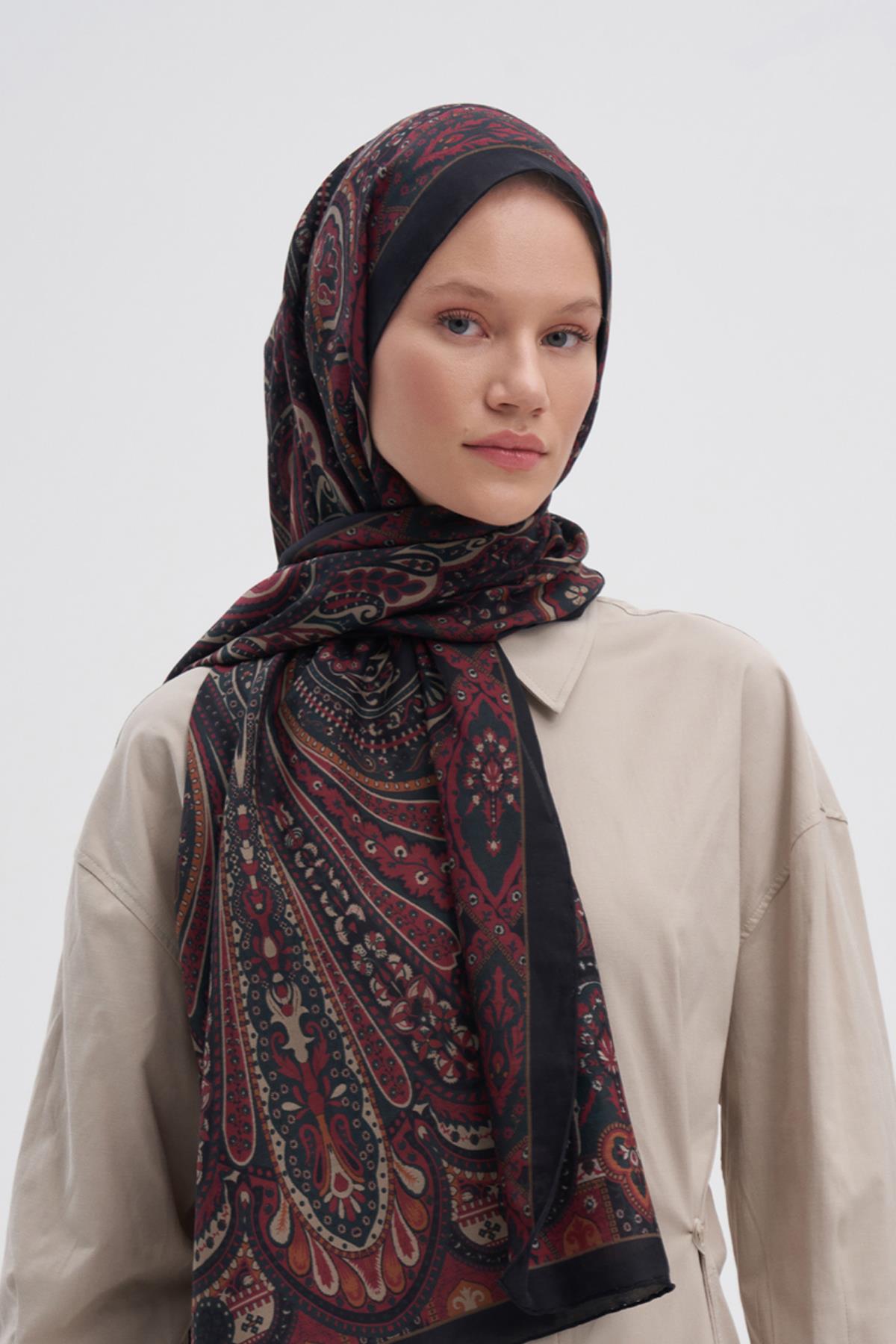 Saphire Dark Early İpek Şal