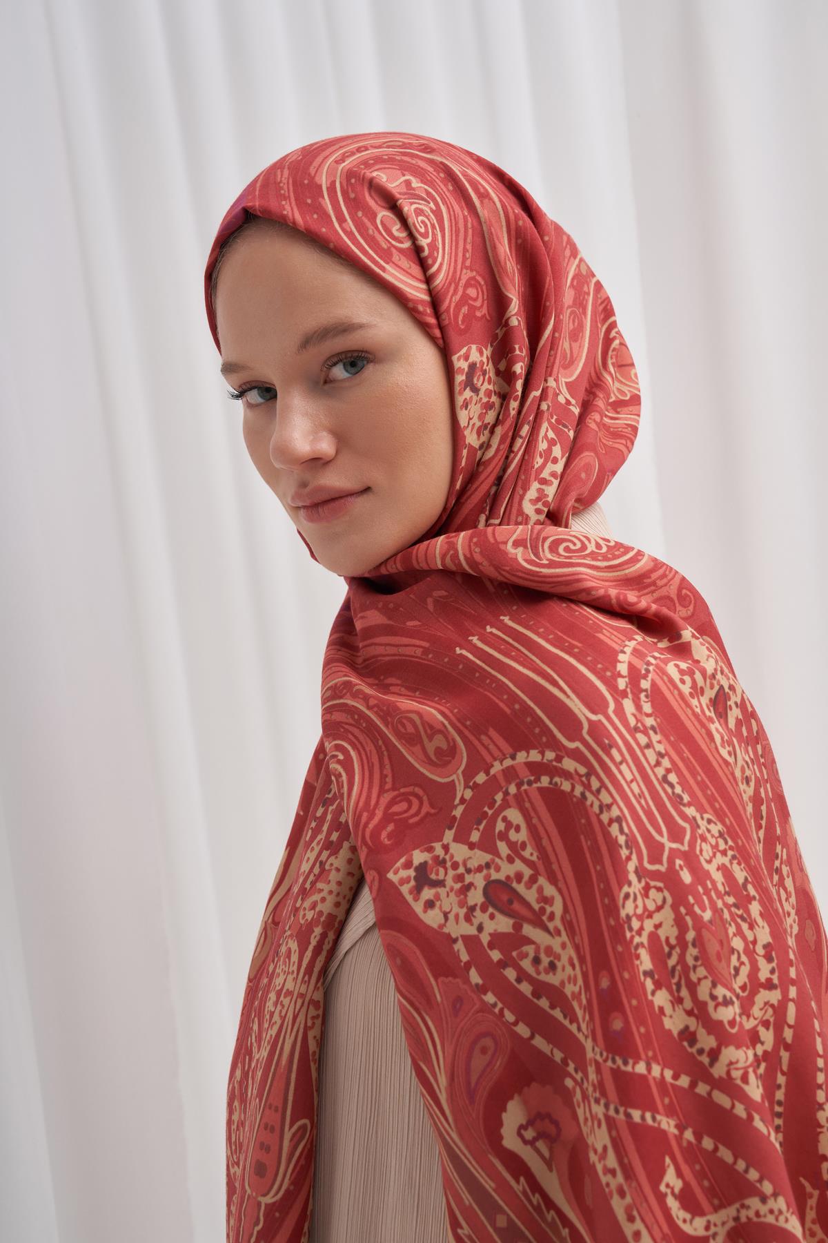 Scarlet Bordo Comfy İpek Şal