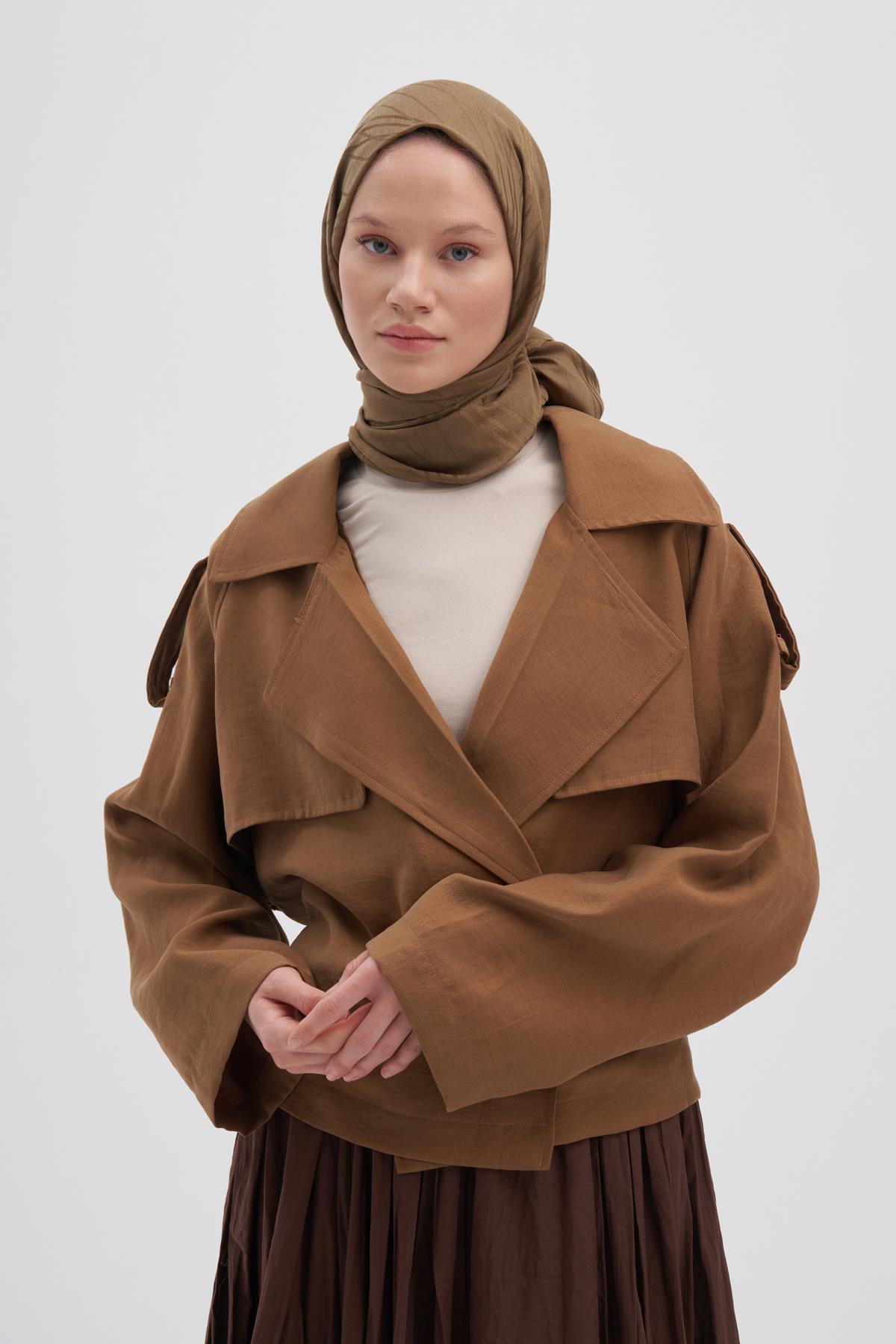Simetrik Jakar İtalyan İpekli Şal Ceviz