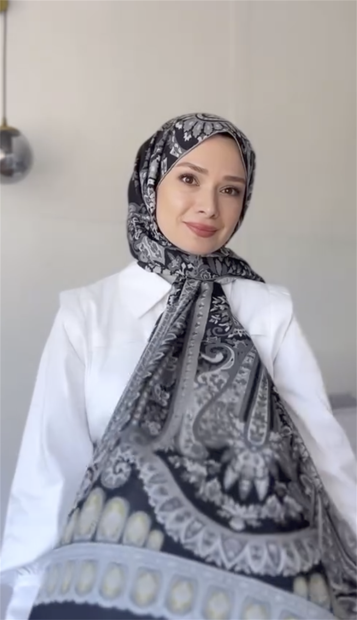 Şühedanın Tercihi Bohemian Siyah Comfy İpek Şal