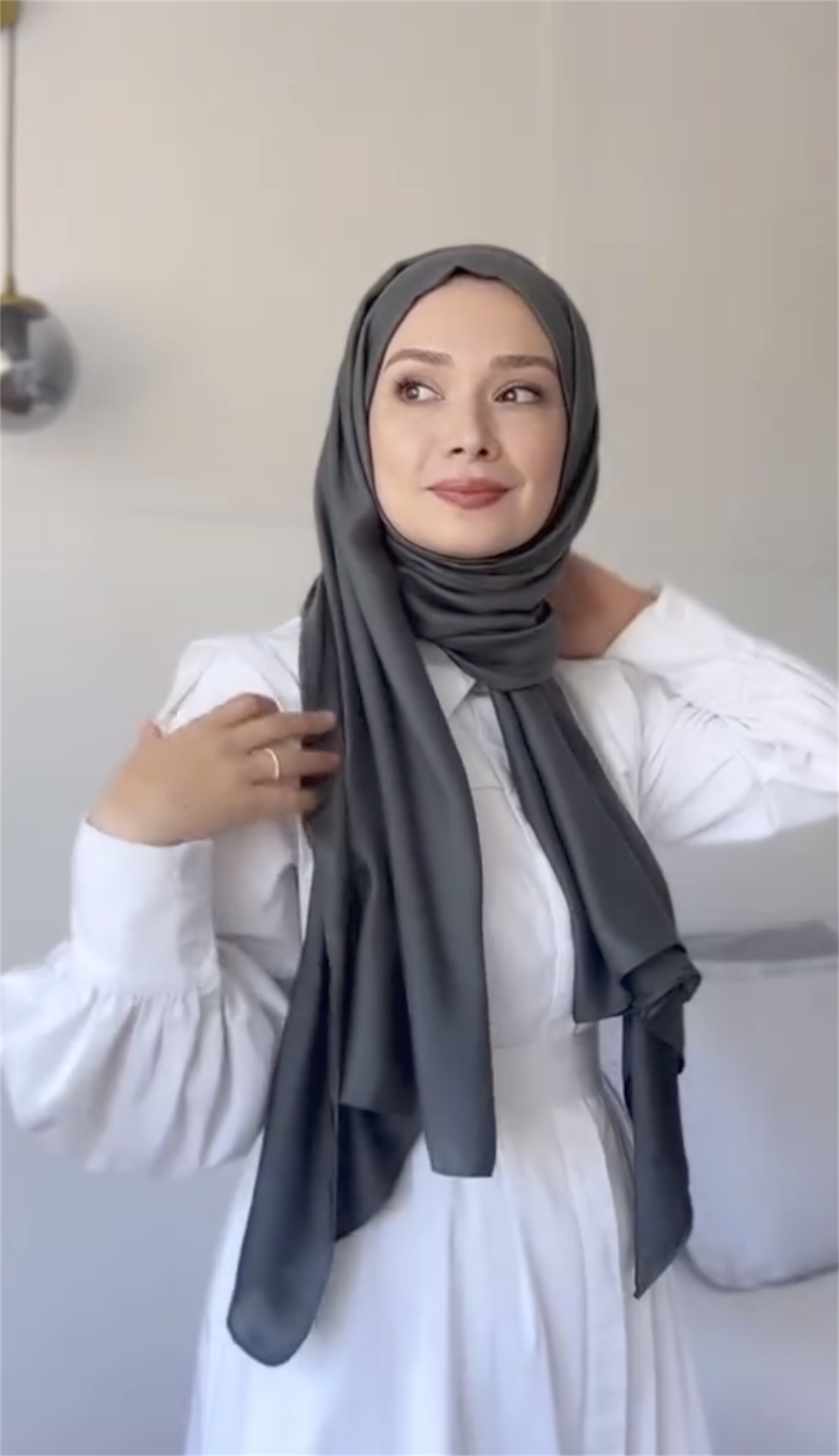 Şühedanın Tercihi Şantuk Çift Taraflı İpekli Şal Haki