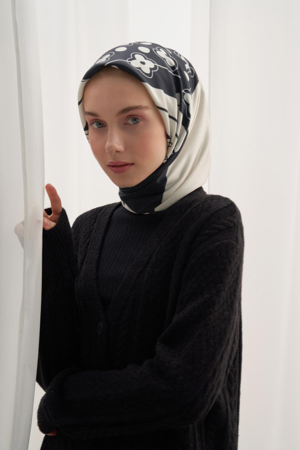 Twill Eşarp Eva Siyah