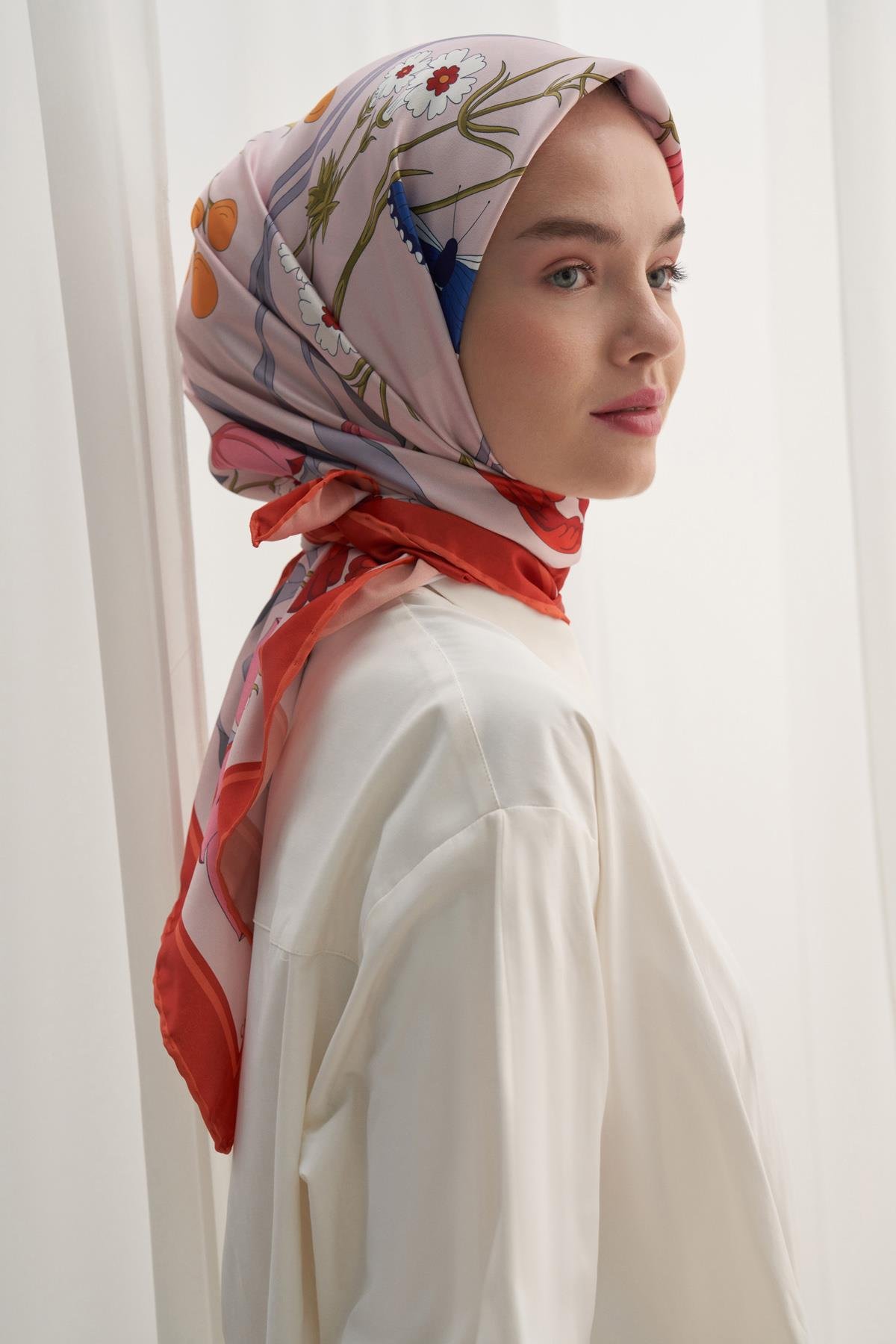 Twill Eşarp Hera Çiçekli