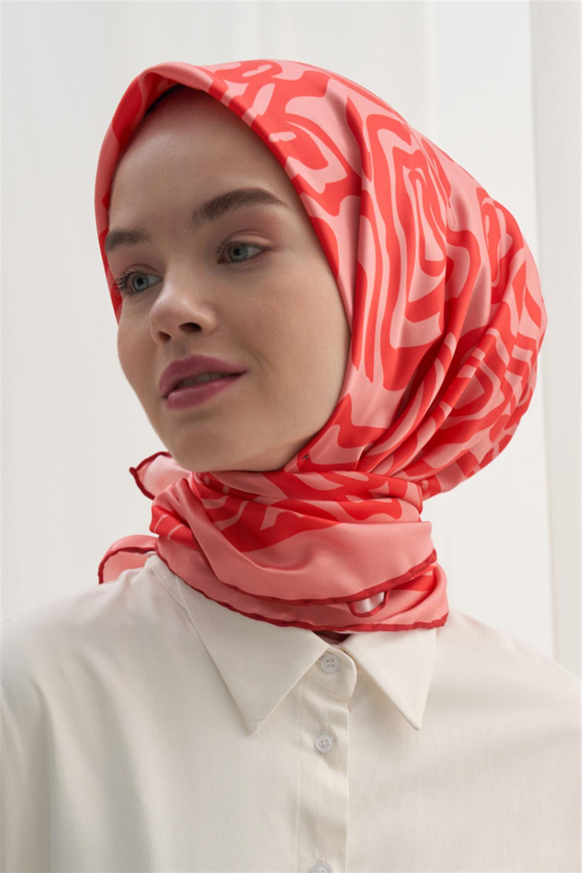 Twill Eşarp Pembe Dalga Desen