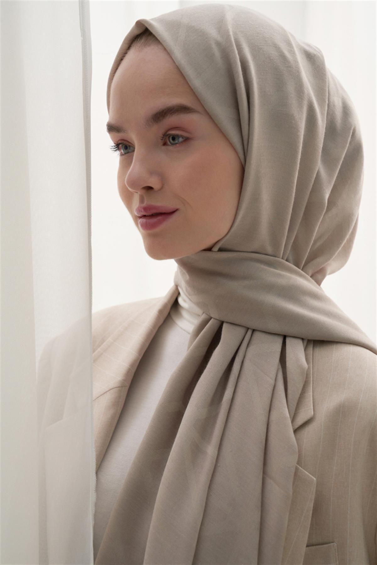 Vence Çift Taraflı Geometrik Desen İpek Şal Bej