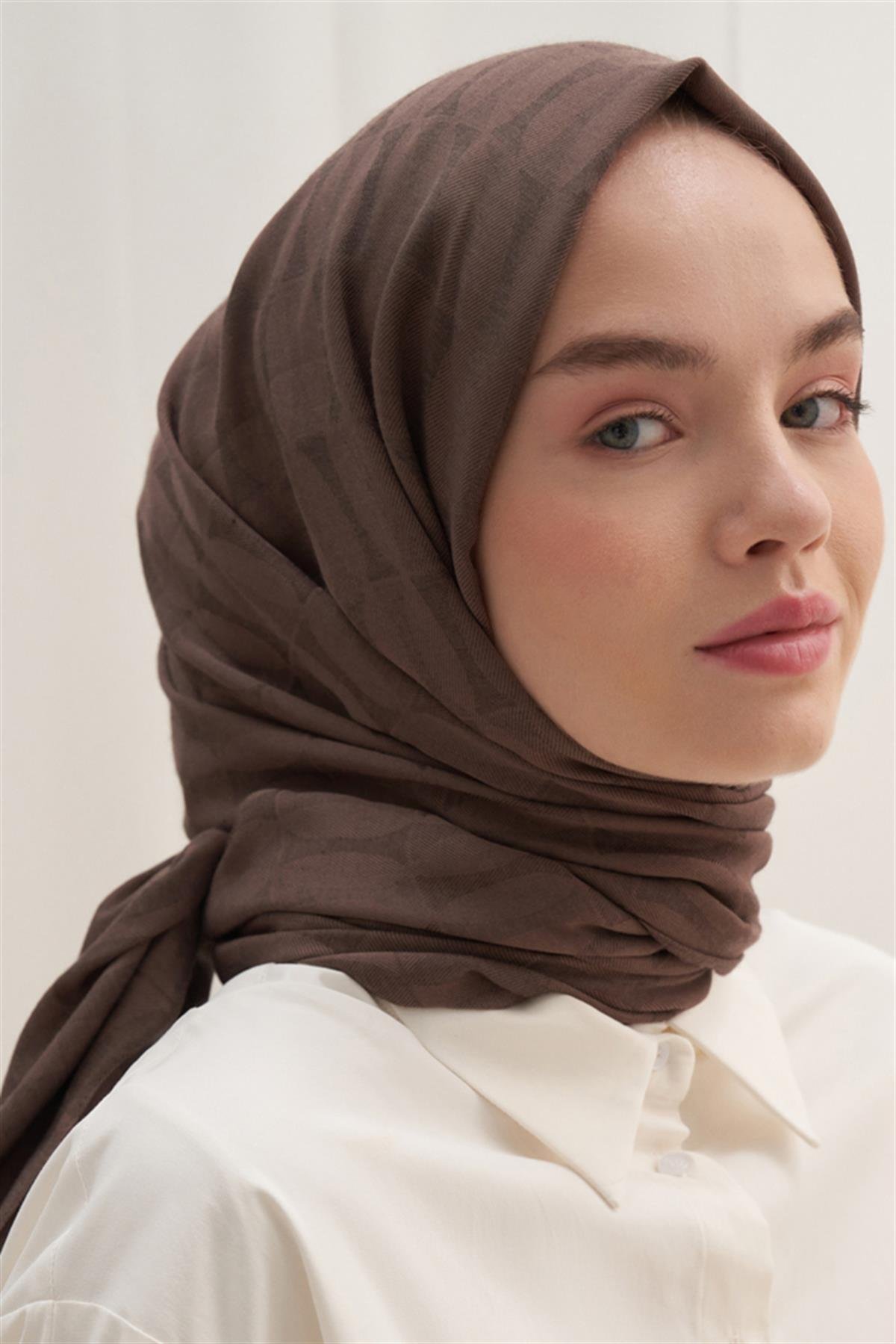 Vence Çift Taraflı Mio Desen İpek Şal Soft Kahve