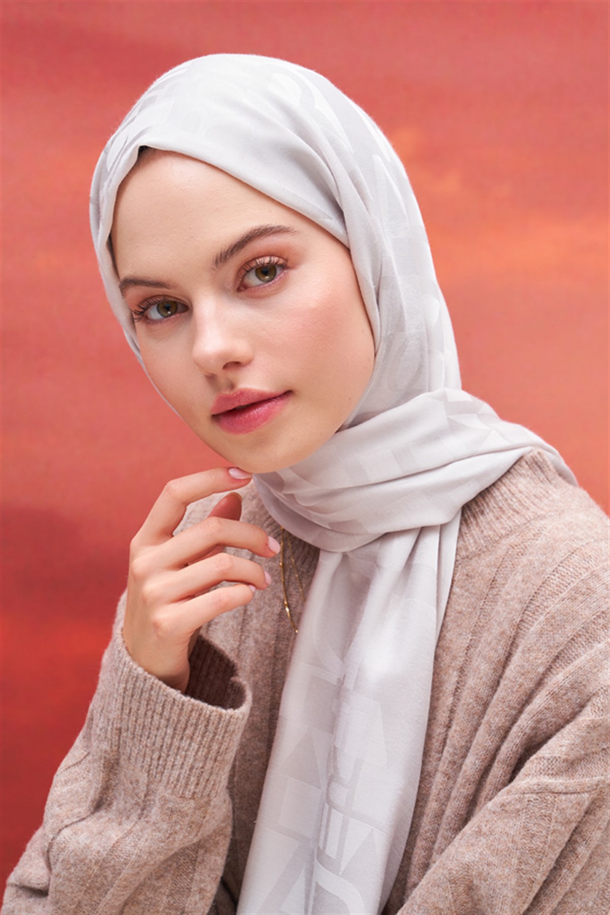 Yazı Desen Jakar İtalyan İpekli Şal Gümüş