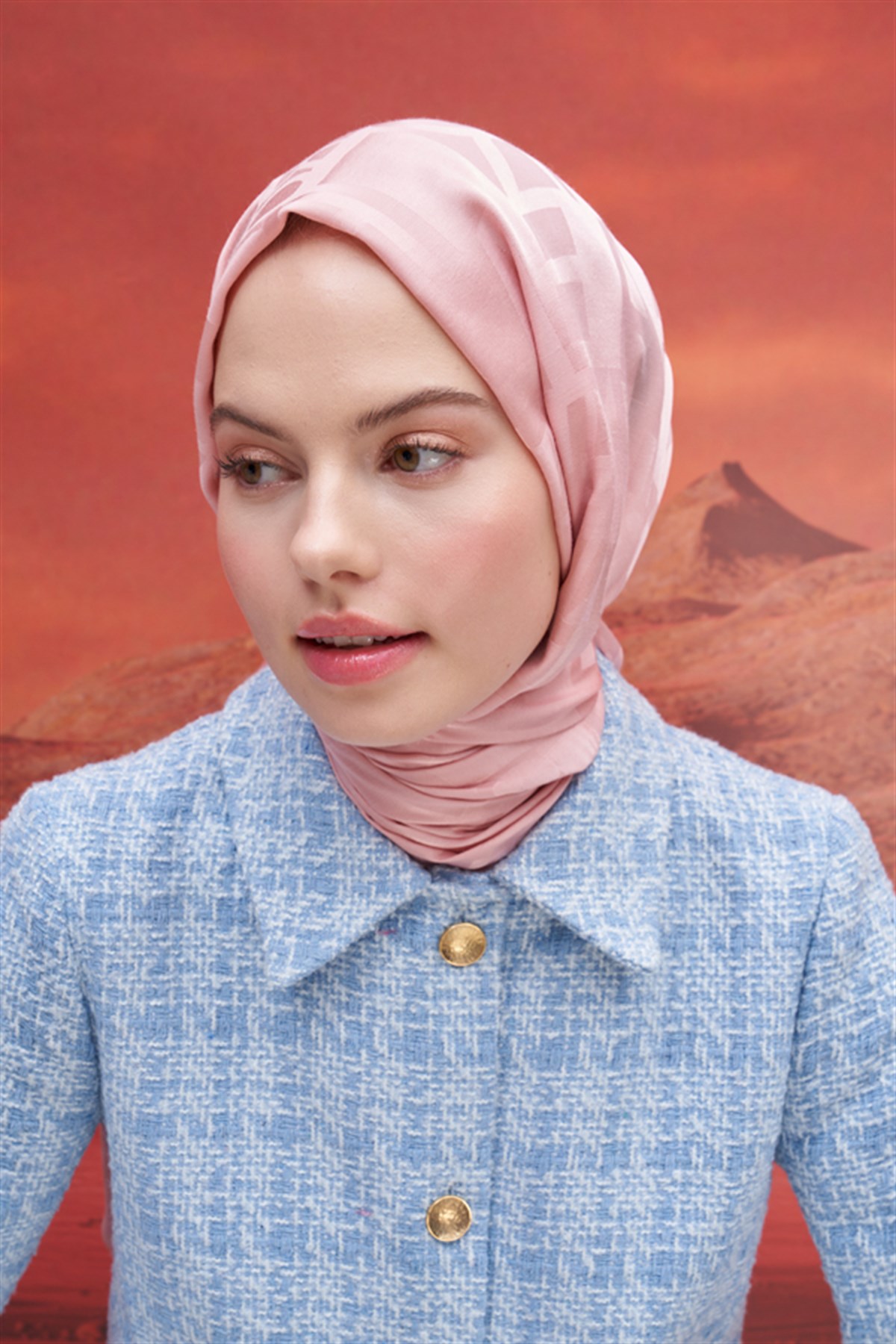 Yazı Desen Jakar İtalyan İpekli Şal Pudra