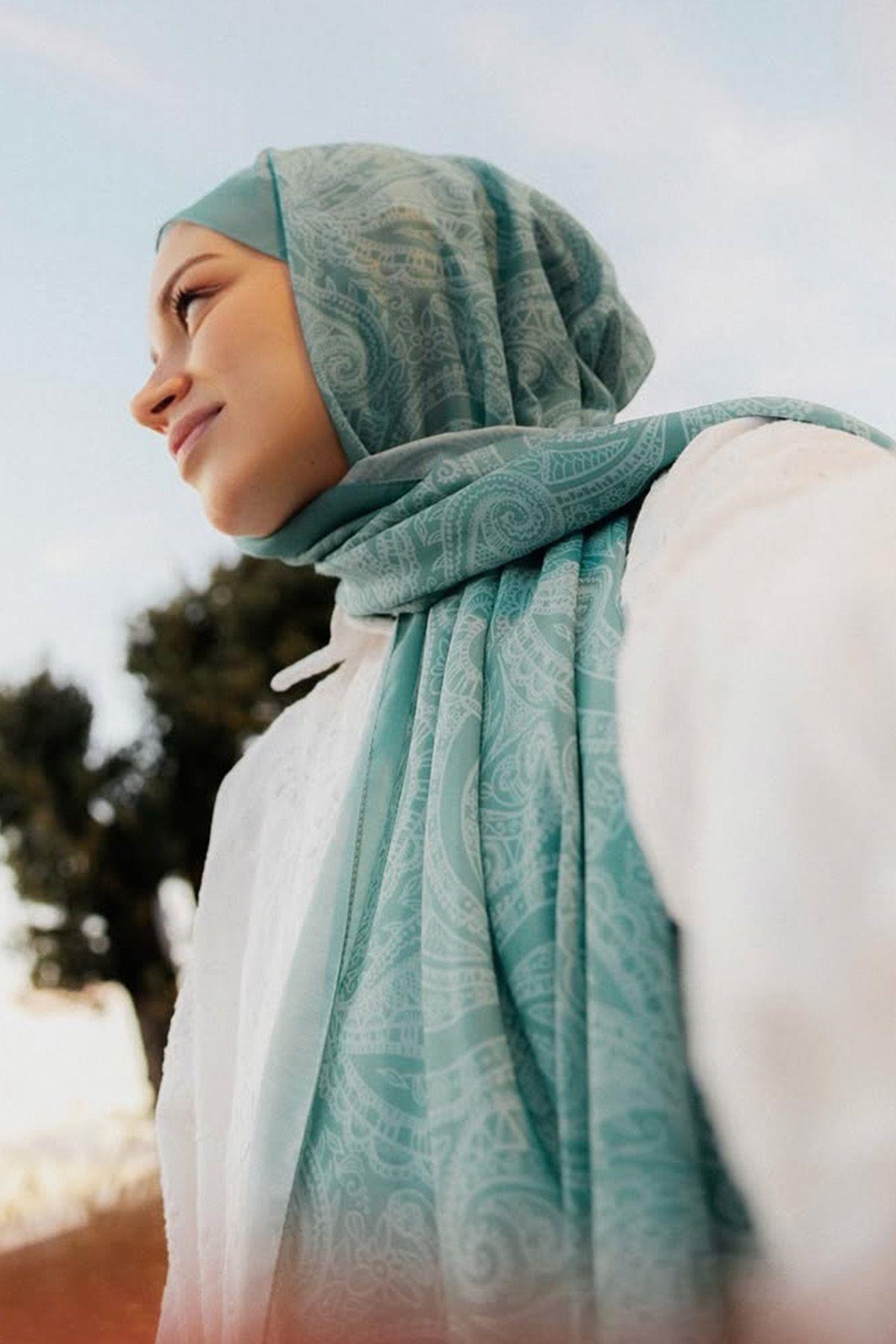 Zehra Selvinin Tercihi Nilla Pamuklu Şal Ocean Nil Yeşili