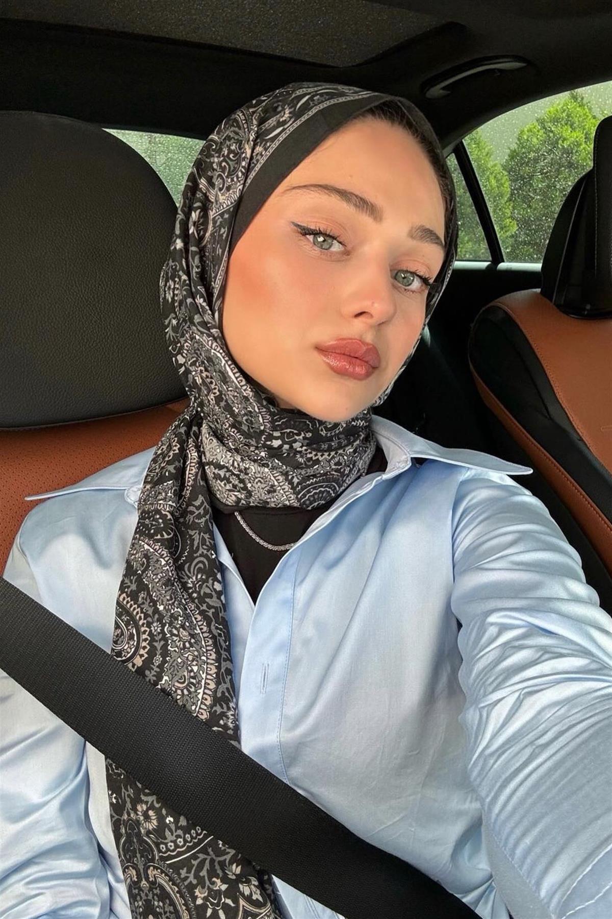 Zehranın Tercihi Ethnich Siyah Comfy İpek Şal