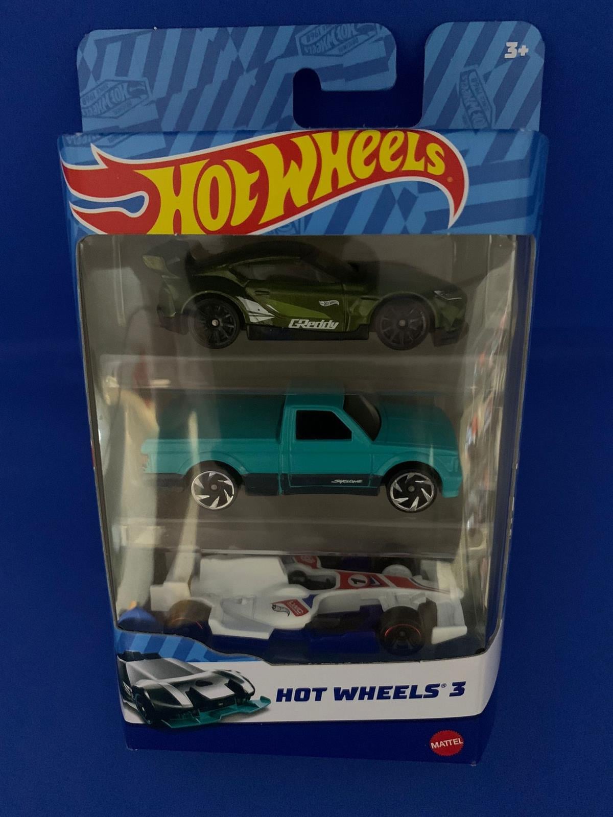 Hot Wheels Üçlü Araba Seti Supra-GMC-F1 Racer 