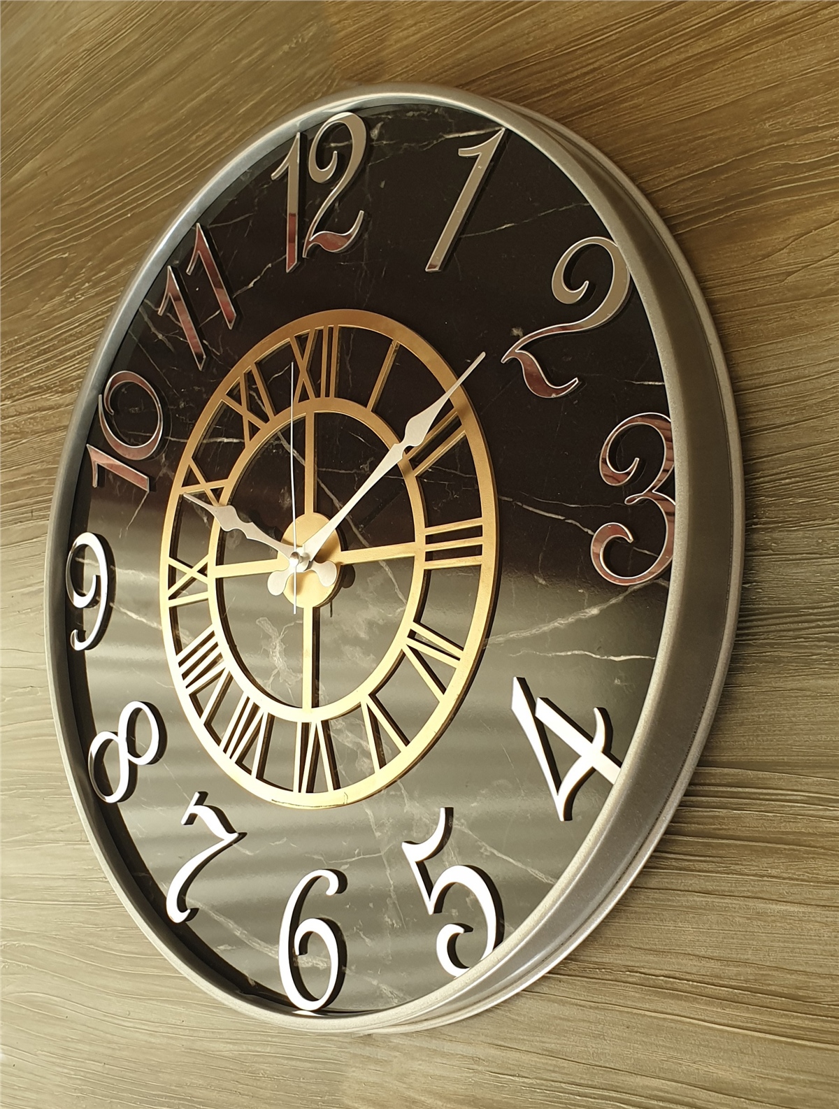 Markakanvas Gri Metal Kasalı Mermer Desenli  Duvar Saati   ( Çap  50 cm - 80cm )