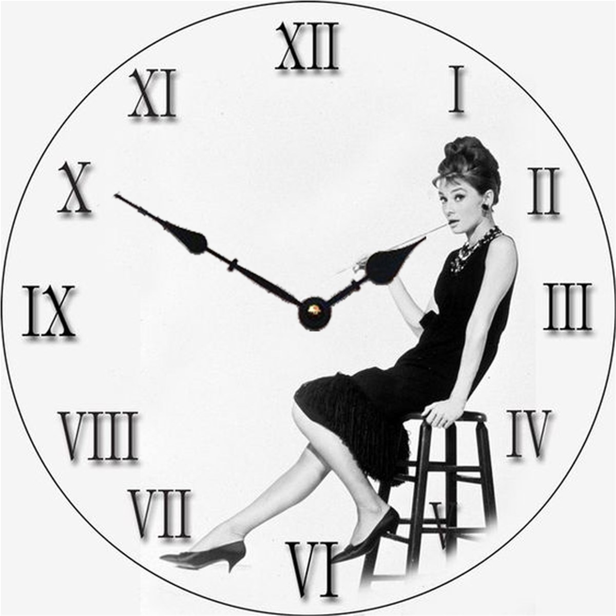 Ahşap Retro Duvar Saati 