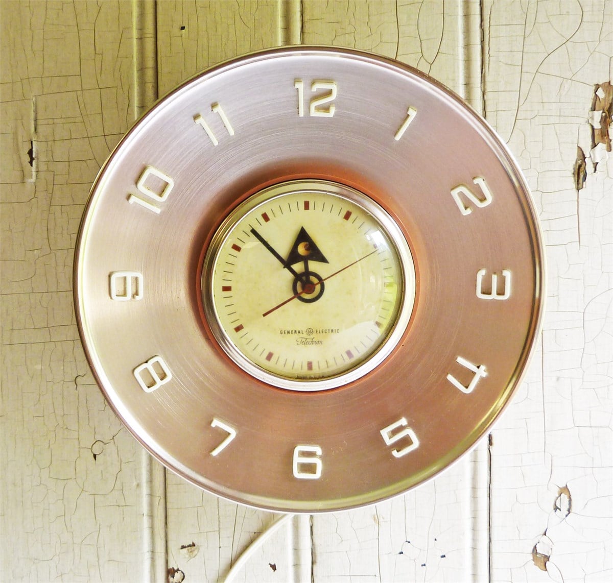 Ahşap Retro Duvar Saati 