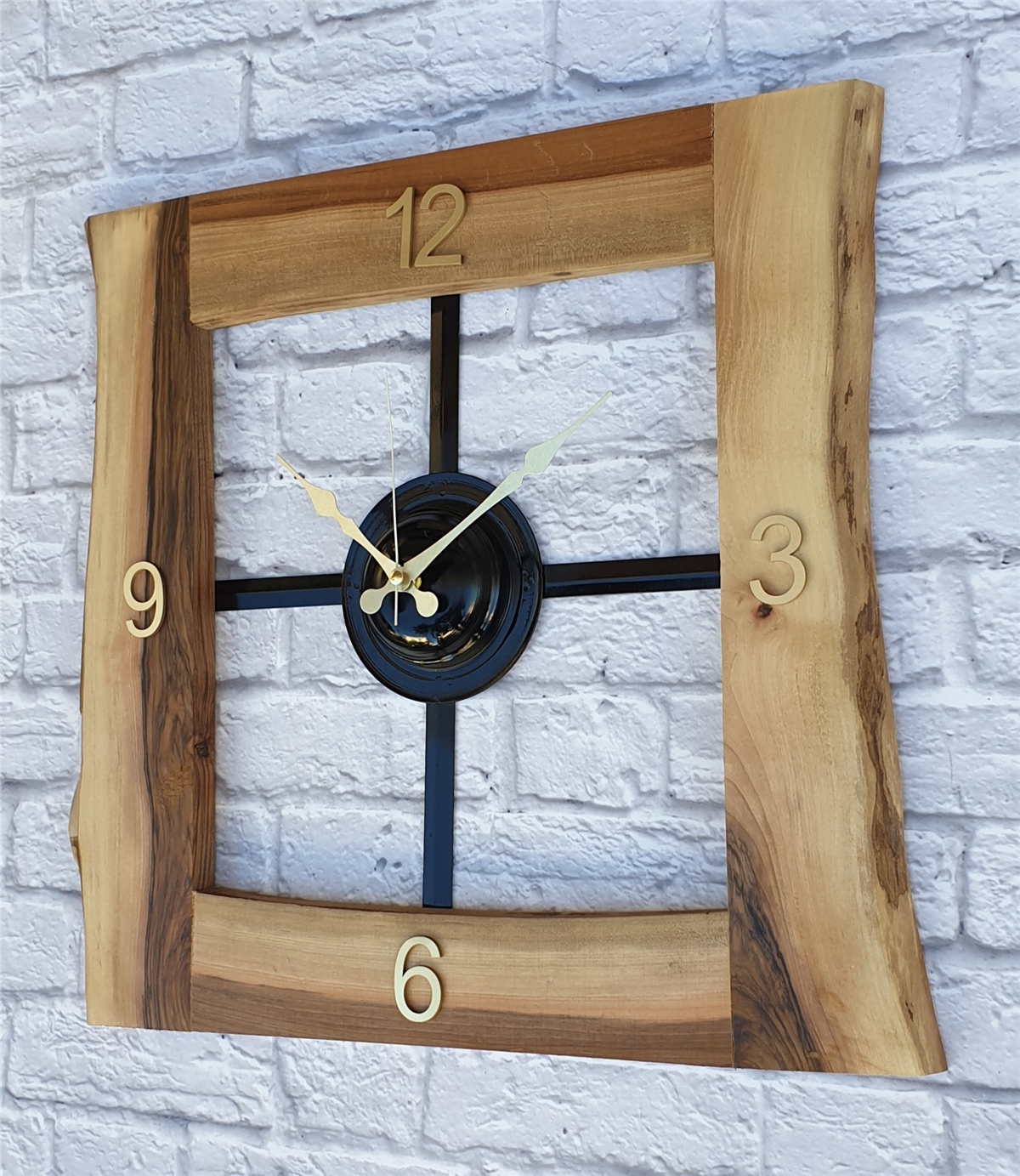Markakanvas Doğal Ceviz Masif Ahşap,Metal Kare Duvar Saati 50x50cm