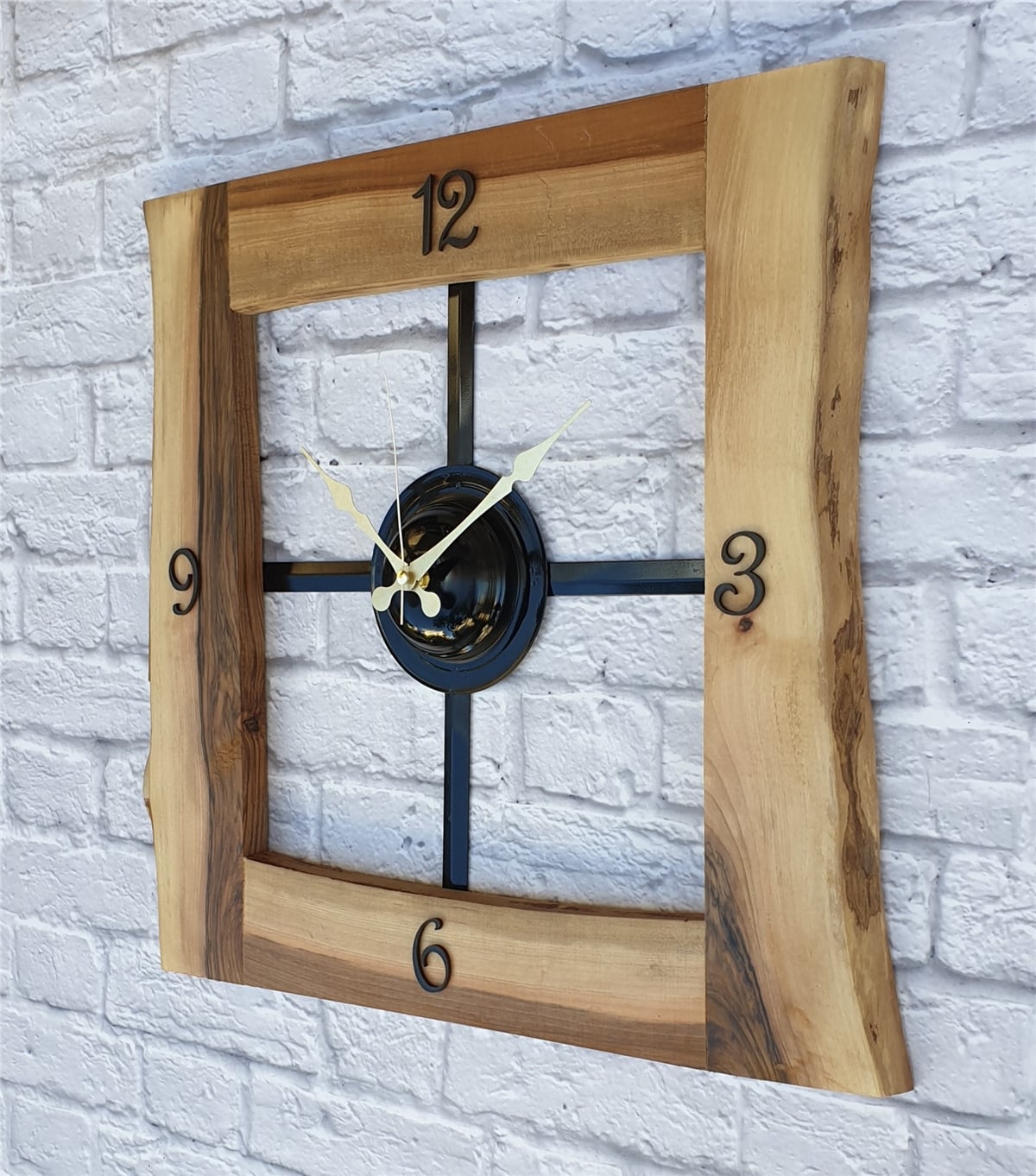 Markakanvas Doğal Ceviz Masif Ahşap,Metal Kare Duvar Saati 50x50cm