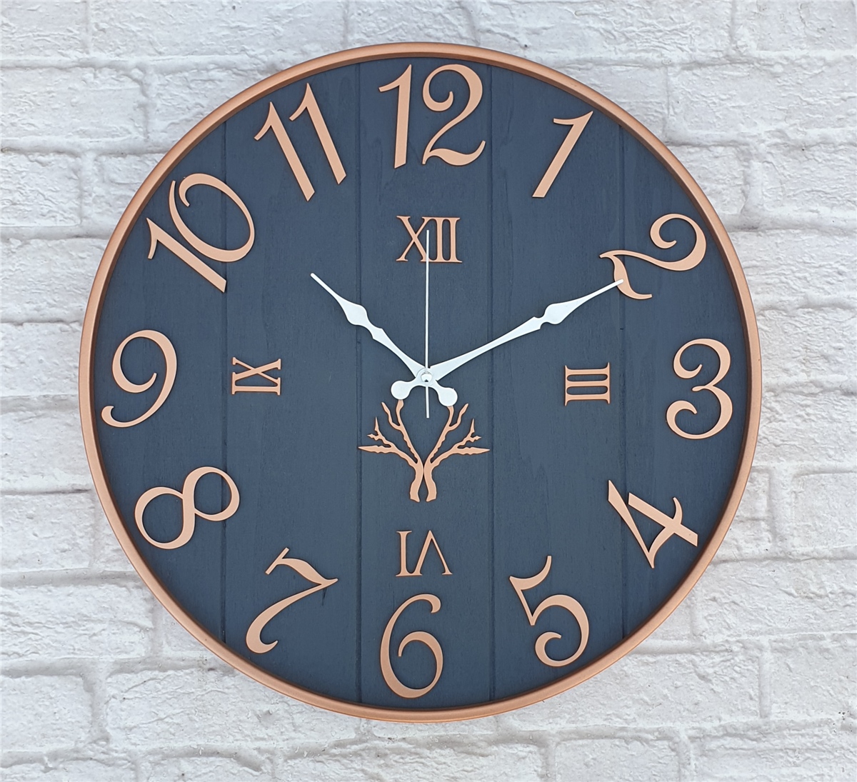 Markakanvas  Metal Kasalı , Antrasit Renkli Yuvarlak Duvar Saati  Çap 50 cm