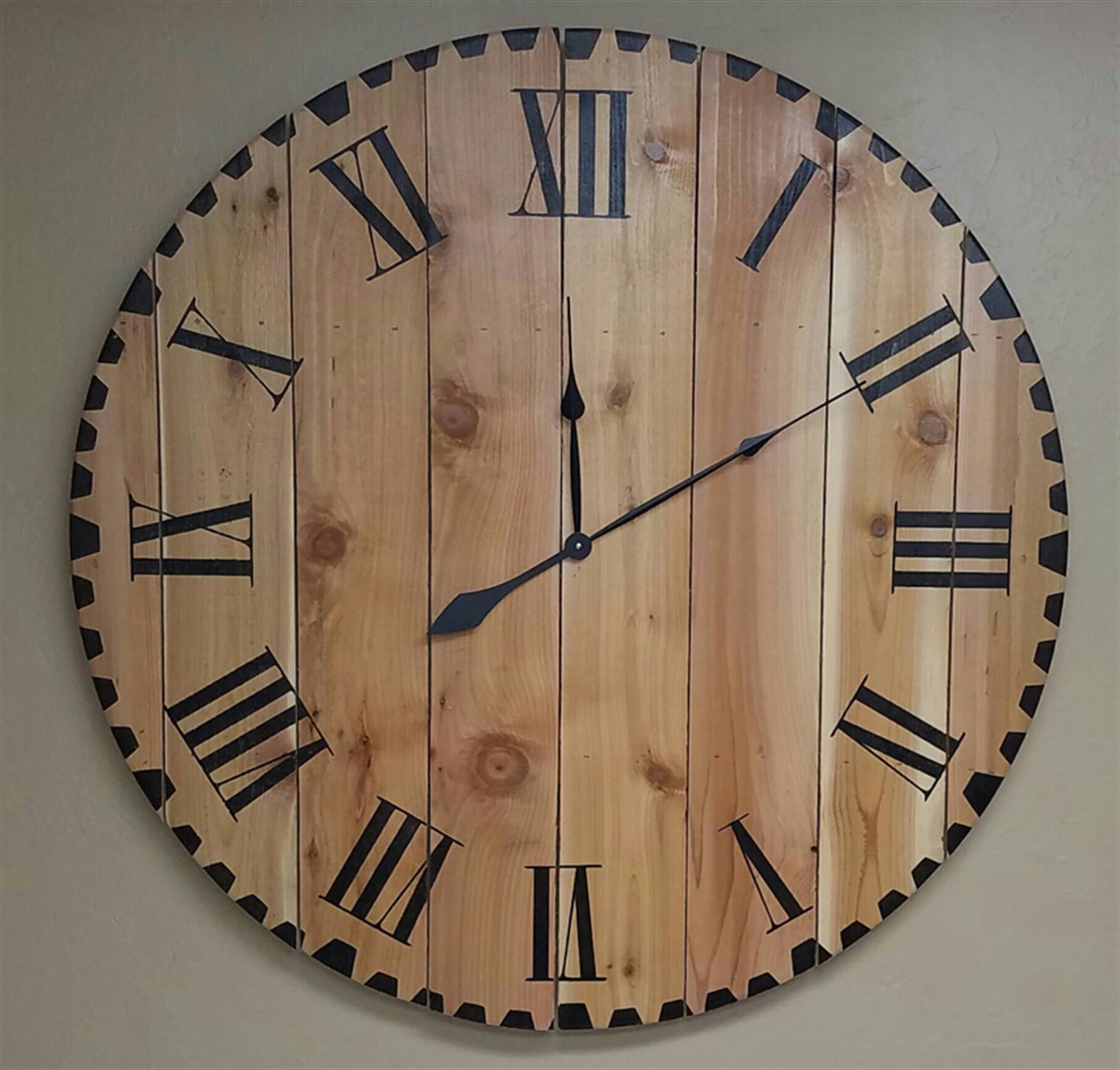 Markakanvas Yuvarlak Duvar Saati