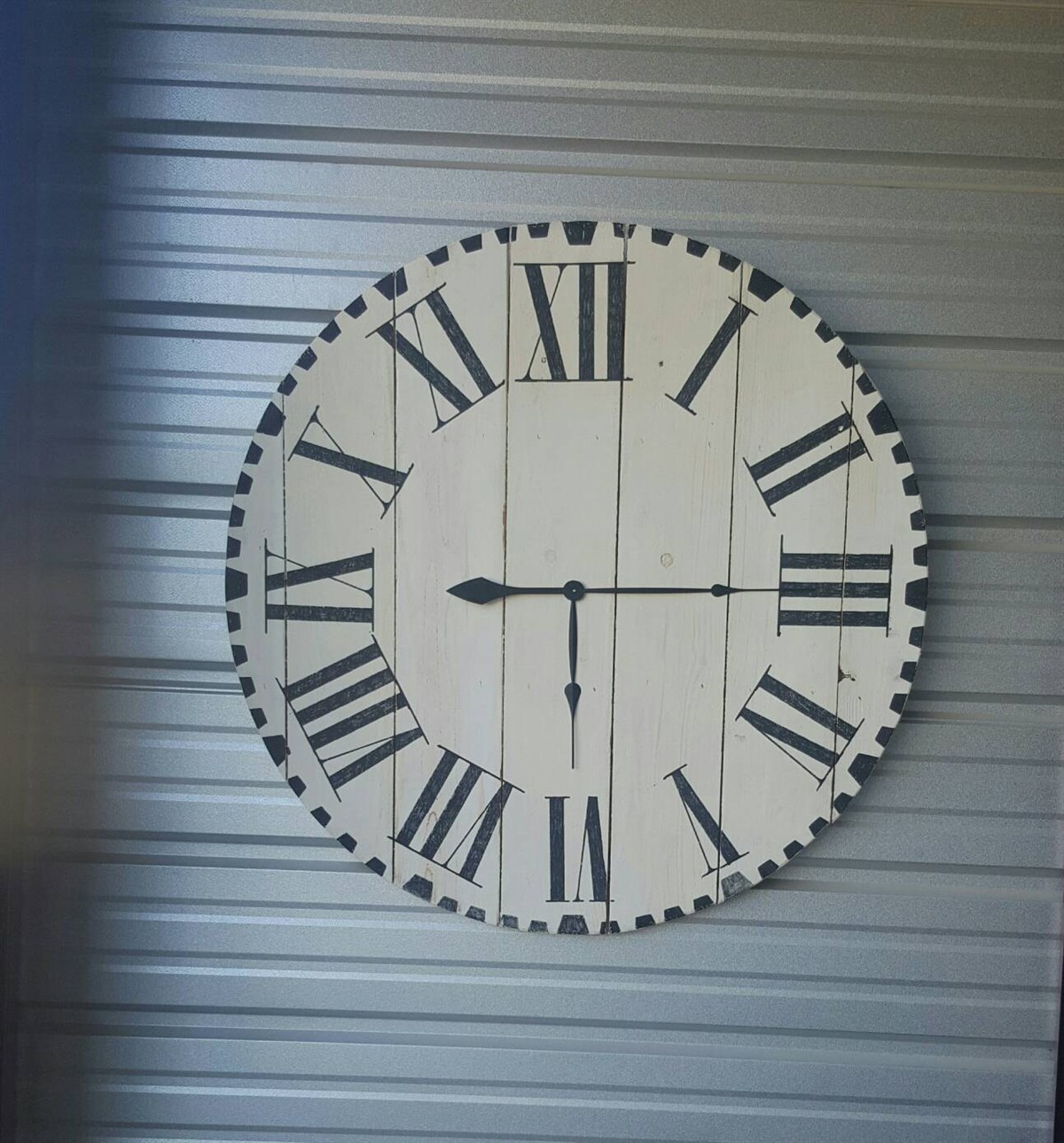 Markakanvas Yuvarlak Duvar Saati