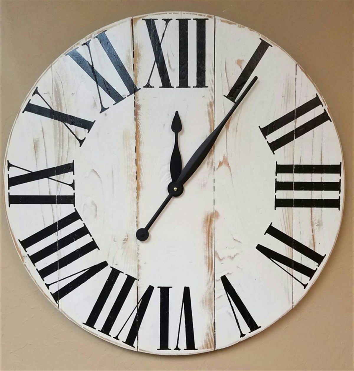 Markakanvas Yuvarlak Duvar Saati