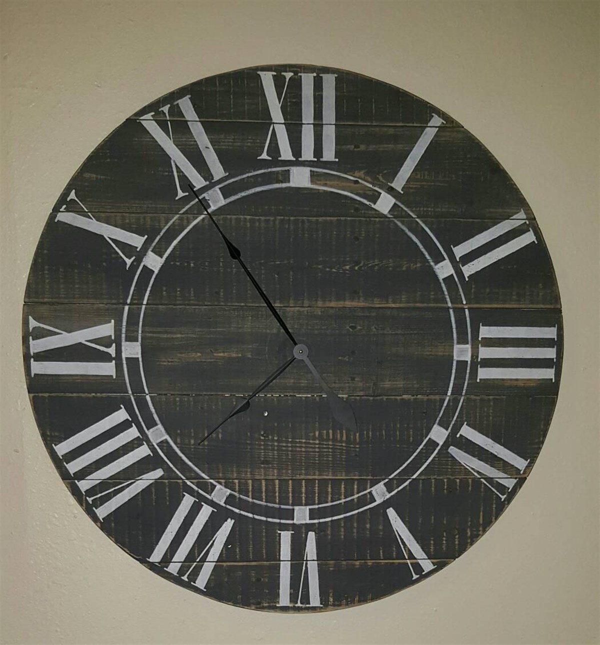 Markakanvas Yuvarlak Duvar Saati