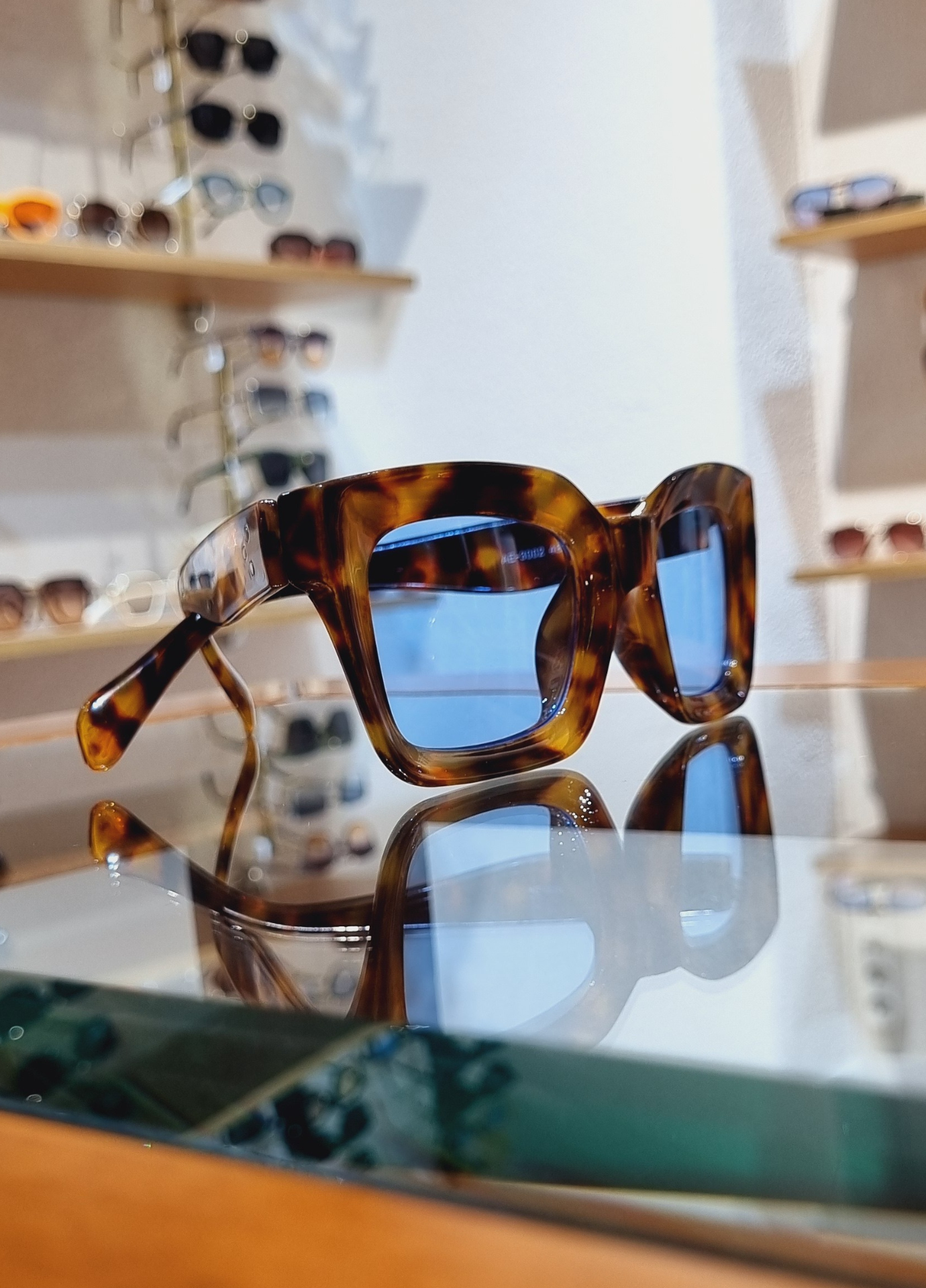 Melinda Leopar Çerçeve Mavi Lens Güneş Gözlüğü
