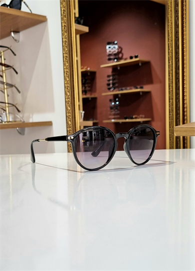 Alice Siyah Güneş Gözlüğü