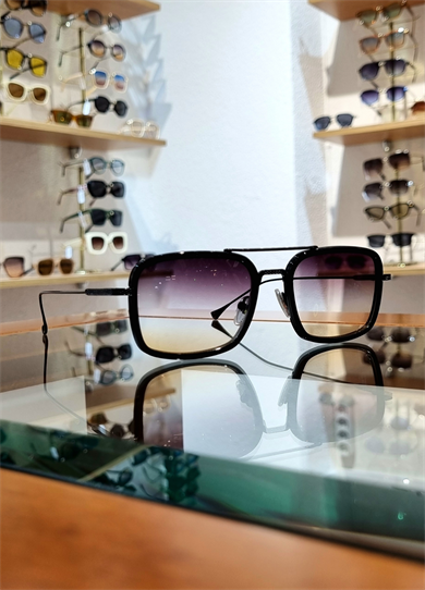 Arena Siyah Çerçeve Renkli Lens Güneş Gözlüğü