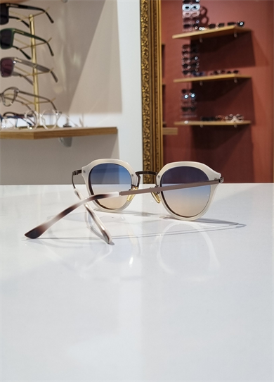 Dante Krem Çerçeve Renkli Lens Güneş Gözlüğü