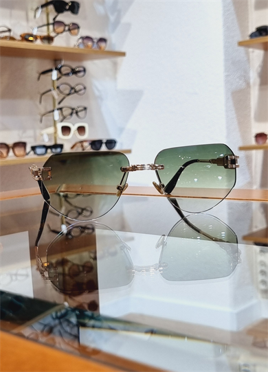 Daria Yeşil Güneş Gözlüğü