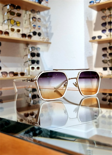 Denis Krem Çerçeve Renkli Lens Güneş Gözlüğü