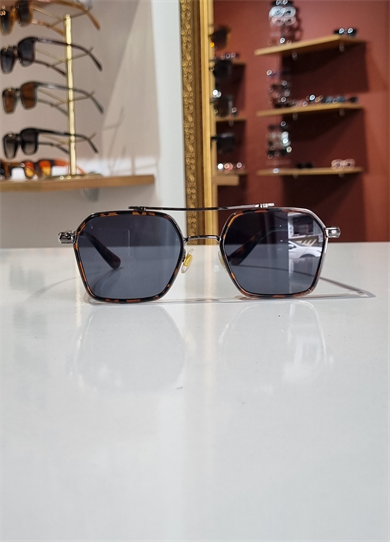 Denis Siyah Leopar Güneş Gözlüğü