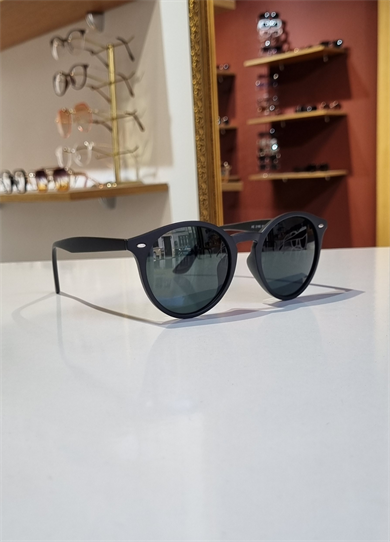 Emily Mat Siyah Güneş Gözlüğü