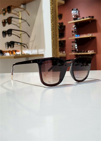 Helly Kahve Güneş Gözlüğü