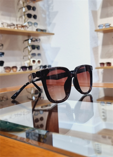 Herna Gri Leopar Desenli Kahve Lens Güneş Gözlüğü