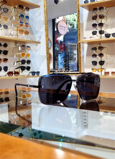 Hunter Siyah Antirefle Özellikli Güneş Gözlüğü