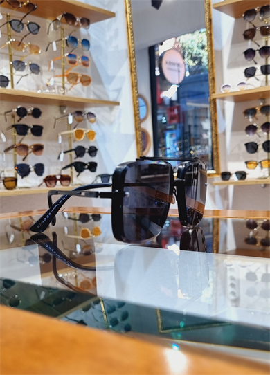 Hunter Siyah Antirefle Özellikli Güneş Gözlüğü