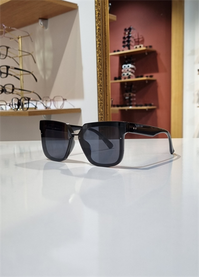 Kelly Small All Black Güneş Gözlüğü
