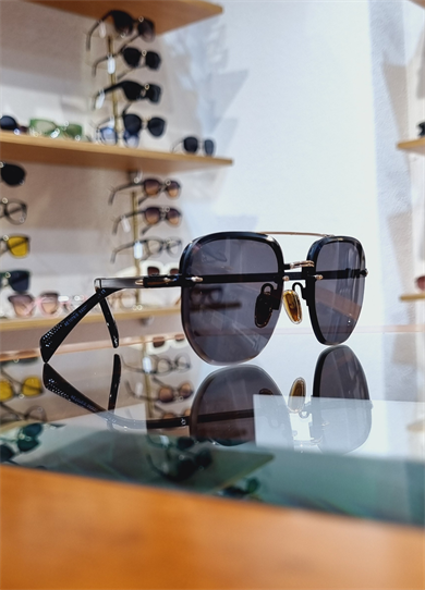 Marcel Gold Detaylı Siyah Güneş Gözlüğü