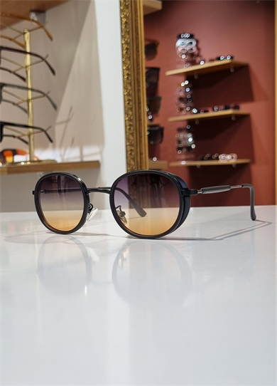 Marla Renkli Lens Siyah Çerçeve Güneş Gözlüğü