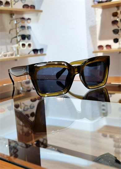 Melinda Haki Yeşil Güneş Gözlüğü