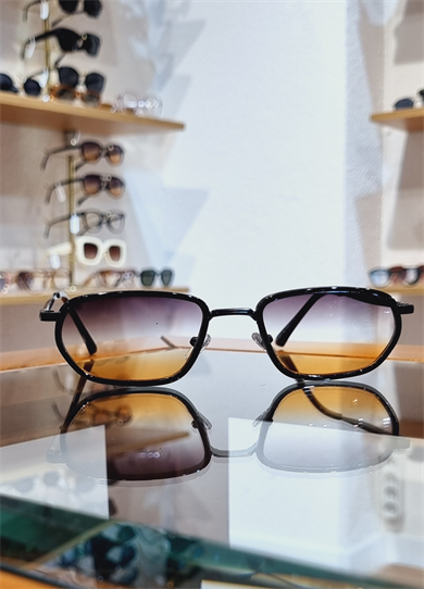 Miranda Mor Turuncu Geçişli Güneş Gözlüğü