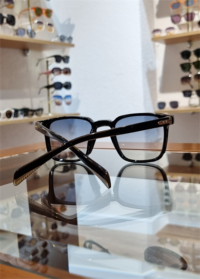 Paris New Siyah Çerçeve Mavi Lens Güneş Gözlüğü